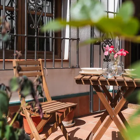 Apartment Tuguest Cuesta Del Chapiz Iii *